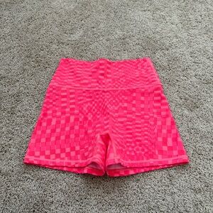 Offline by Aerie Goals Biker Shorts 4” Inseam Pink Geometric Size Large